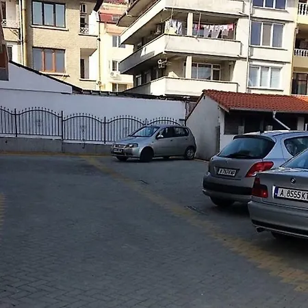 Apartamento Апартамент Оазис 8А Lŭka